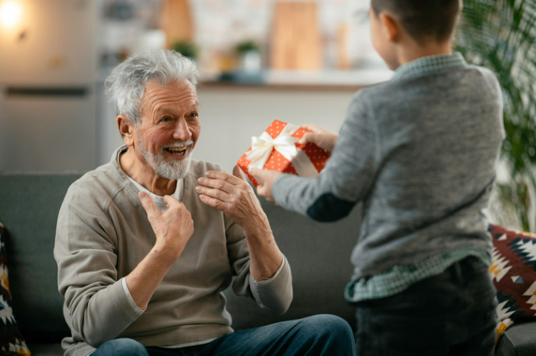 Heartwarming Gift Ideas for Grandparents A Token of Love